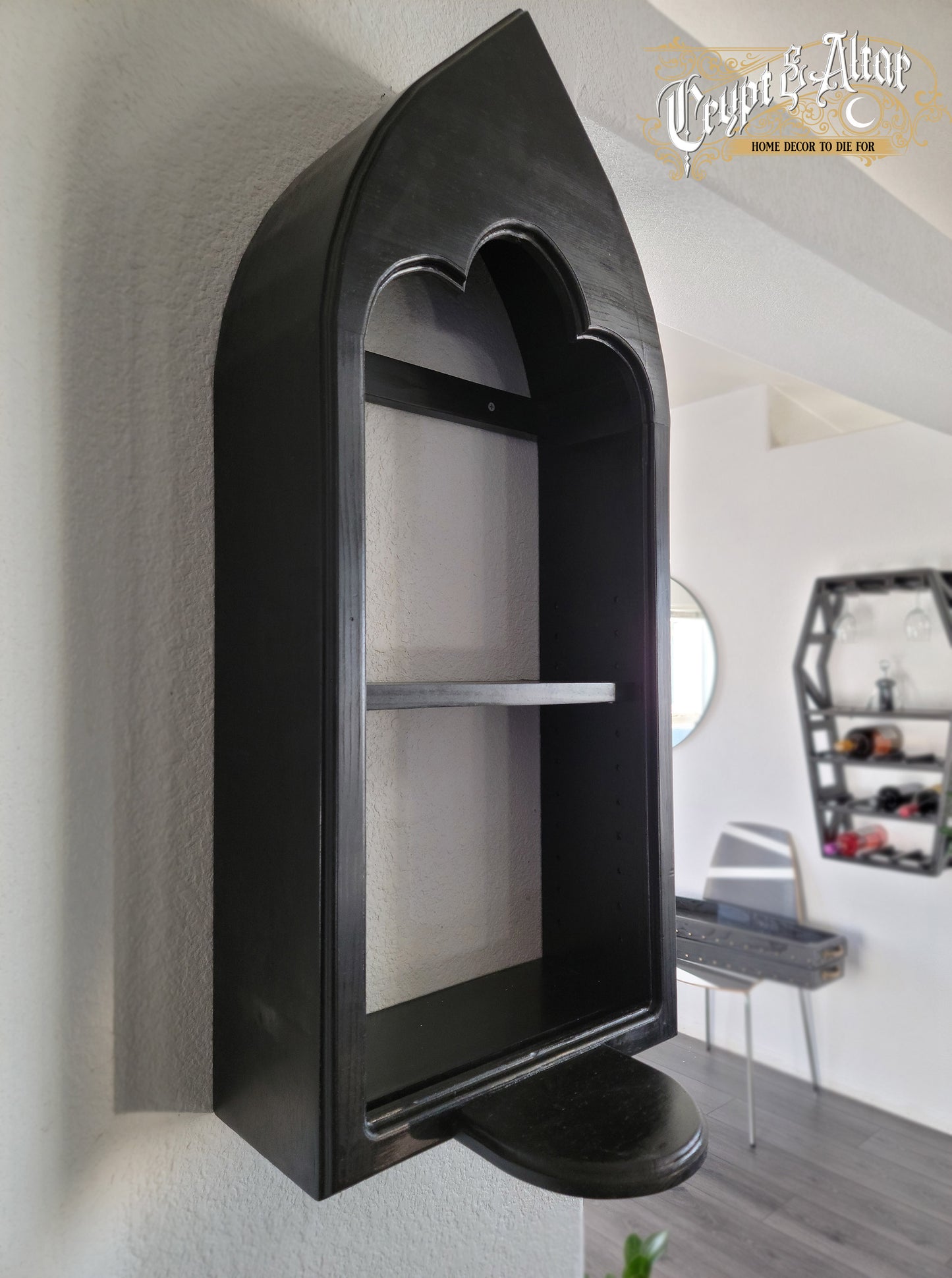 The Ogevil Arch Shelf - Vintage Black